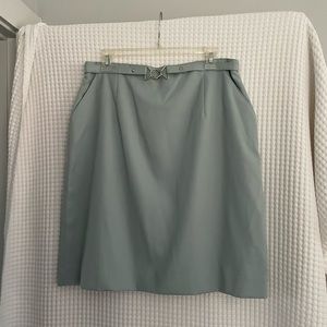 SARAH CHAPMAN Light sapphire blue skirt size 16.